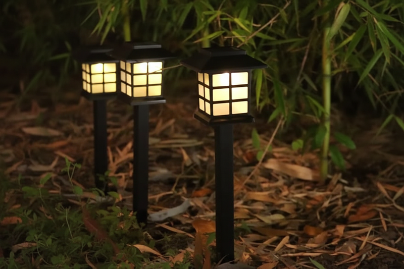 Kit 1-6 Luminaria Solar Espeto de Jardim Led Decoração Cazinha Recarregavel no Sol
