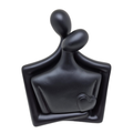 Escultura Casal Apaixonado em Cerâmica – Decoração Moderna para Sala, Rack e Escritório