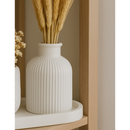 Kit decoração Susy 3 peças em gesso / não acompanha flores / presente / casa / sala /ambiente / vaso