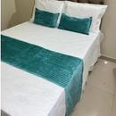 Kit Peseira + Capas de Almofadas Baguete Safira 3 Peças Decorativas